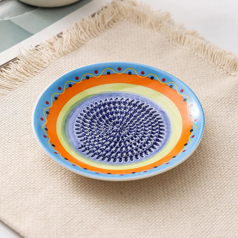 2 in 1 Garlic Ginger Masher Ceramic Round Grater Plate Manual Vegetable Fruit Grinding Tool for Kitchen Cooking Use