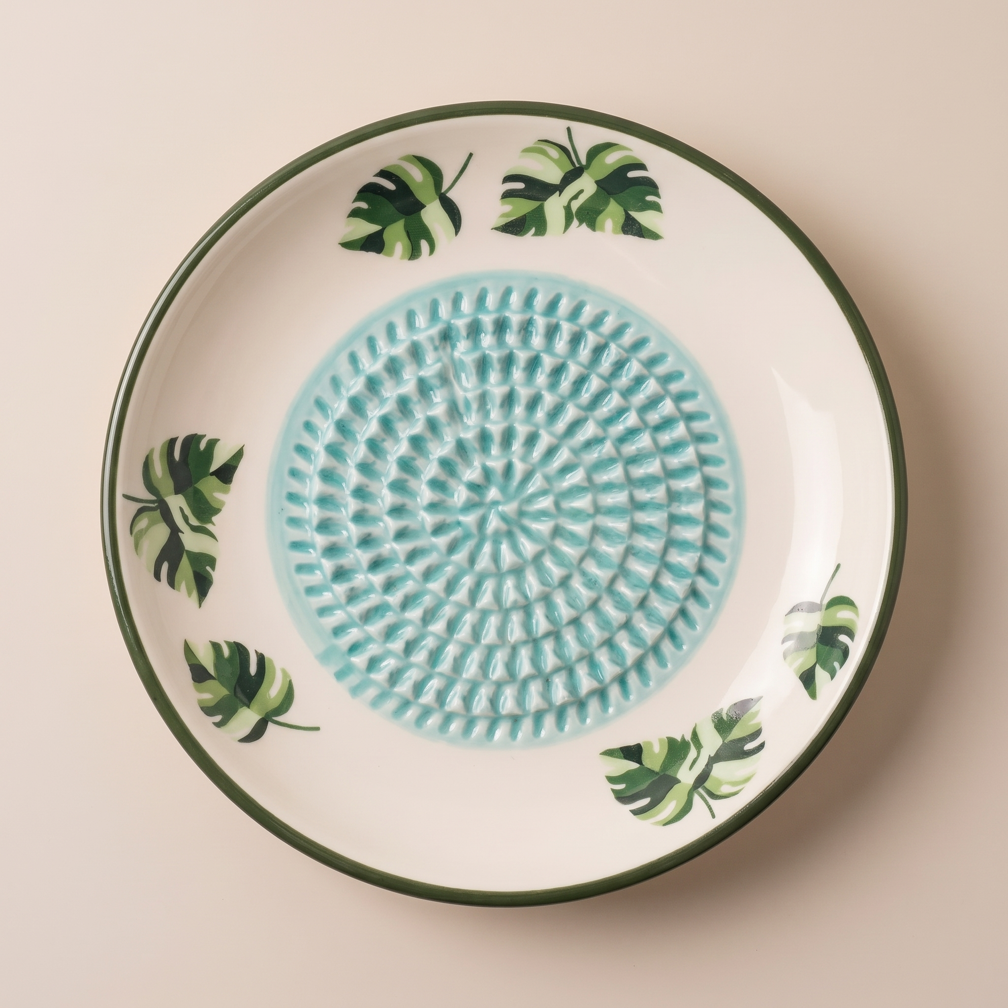 Assiette à râper en céramique